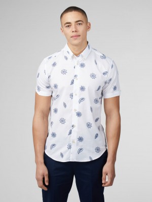 White Ben Sherman Signature Floral Shirts | 0327-BMUFL