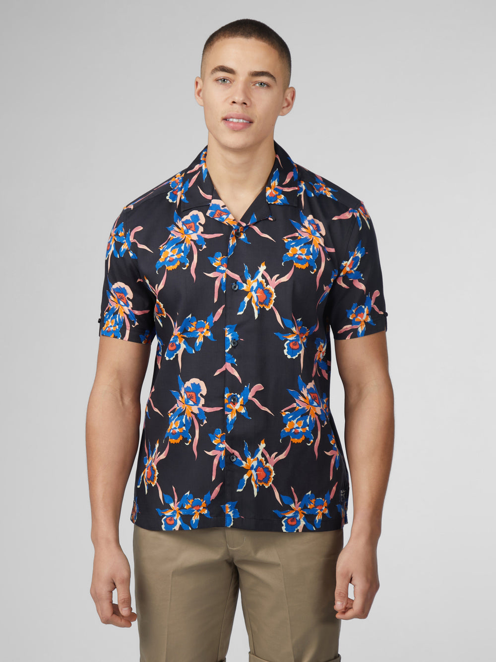 Black Ben Sherman Signature Botanical Print Shirts | 6514-OVCXA