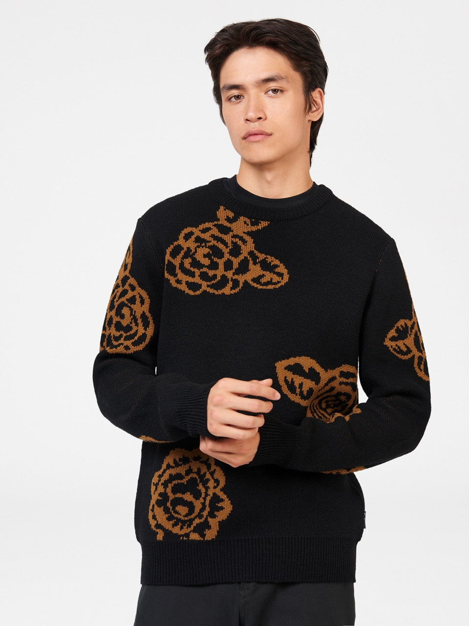 Black Ben Sherman Winter Floral Knitwear | 7019-CDHWZ