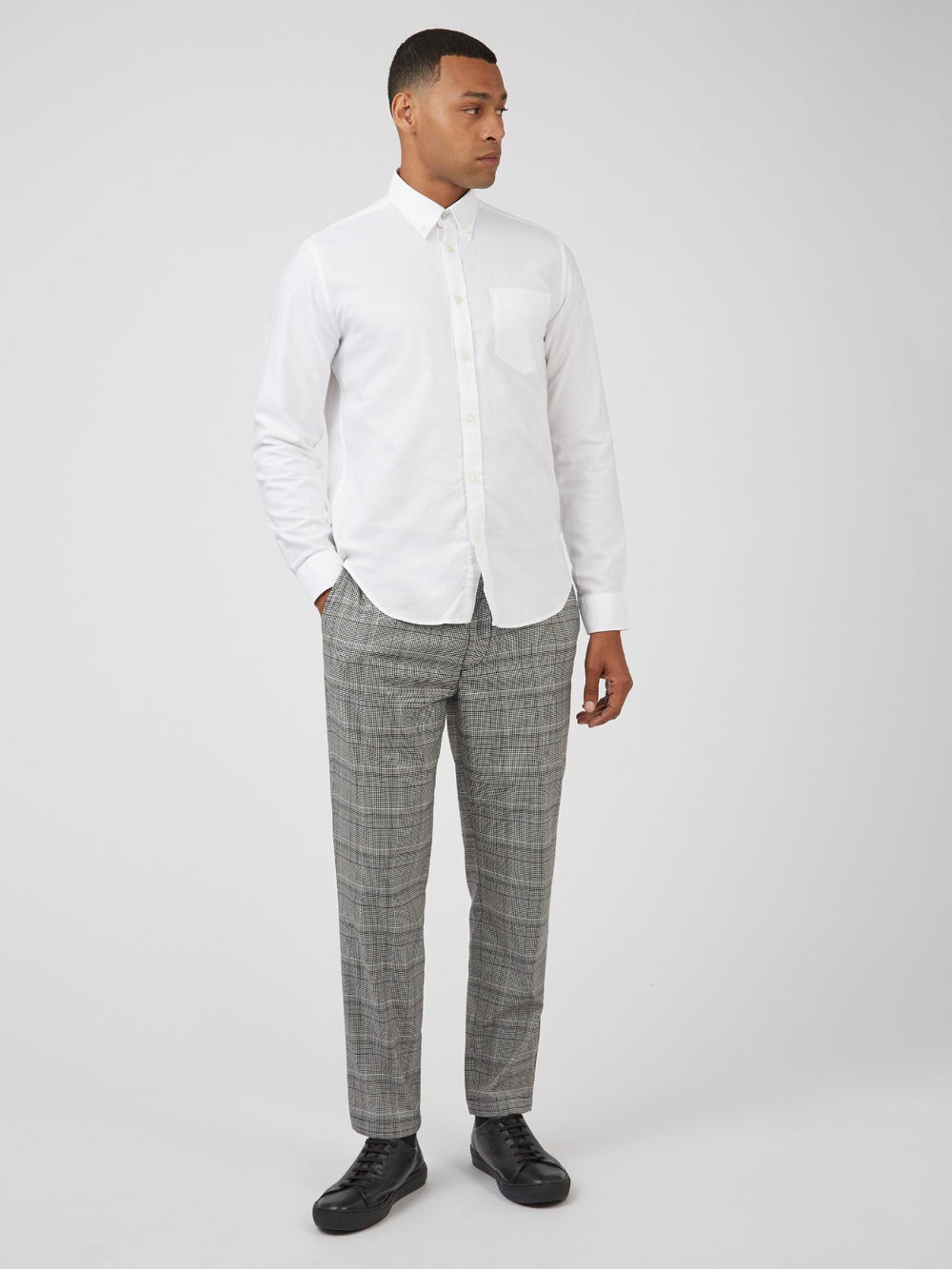 White Ben Sherman Signature Organic Long-Sleeve Oxford Shirts | 5938-DMFJG