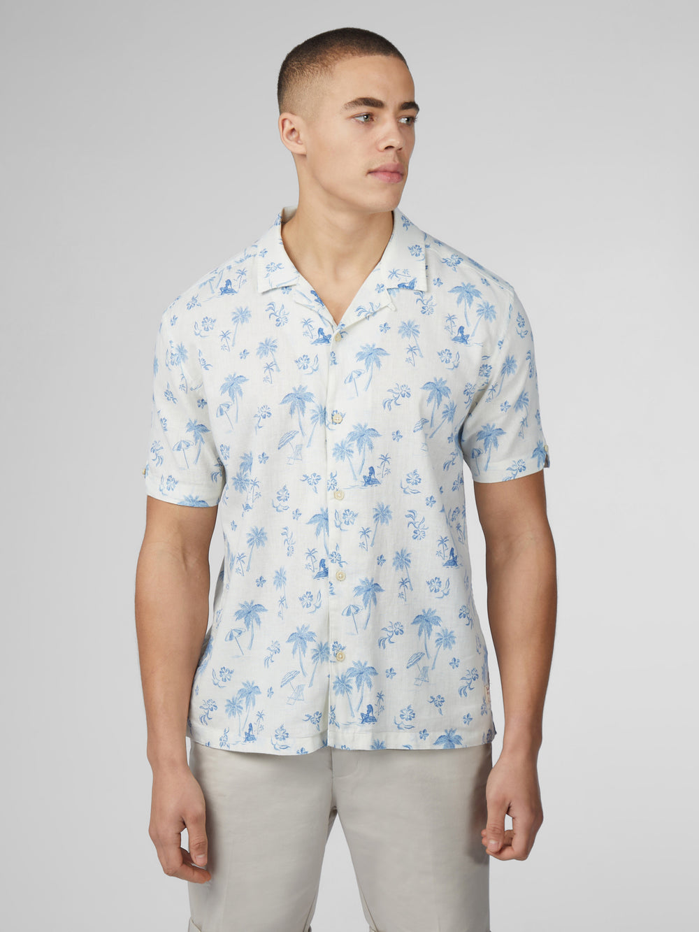 White Ben Sherman Signature Resort Shirts | 6127-HTOLA