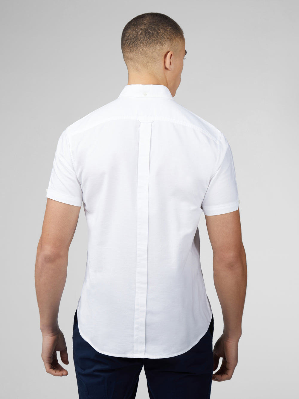 White Ben Sherman Signature Short Sleeve Oxford Shirts | 3089-NGREJ